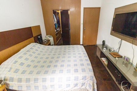Casa à venda com 280m², 4 quartos e 5 vagas Casa à venda com 280m², 4 quartos e 5 vagasSuíte 1