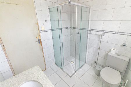 Casa à venda com 280m², 4 quartos e 5 vagas Casa à venda com 280m², 4 quartos e 5 vagasBanheiro