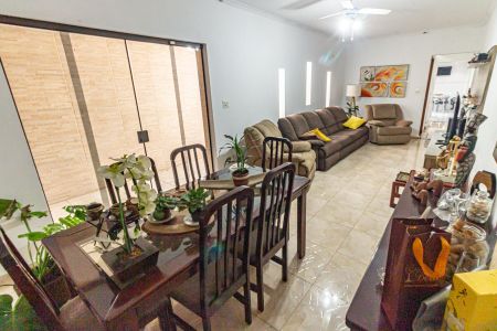 Sala de casa para alugar com 4 quartos, 280m² em Vila Bertioga, São Paulo