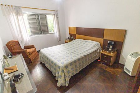 Suíte 1 de casa para alugar com 4 quartos, 280m² em Vila Bertioga, São Paulo
