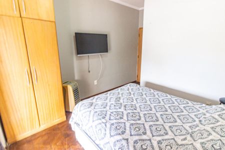 Casa à venda com 280m², 4 quartos e 5 vagas Casa à venda com 280m², 4 quartos e 5 vagasQuarto 2