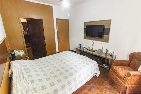Casa à venda com 280m², 4 quartos e 5 vagas Casa à venda com 280m², 4 quartos e 5 vagasSuíte 1