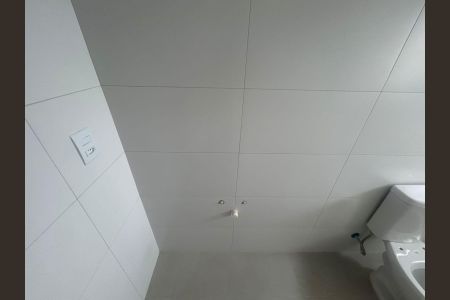Apartamento à venda com 89m², 3 quartos e 2 vagas Apartamento à venda com 89m², 3 quartos e 2 vagasBanheiro da Suíte