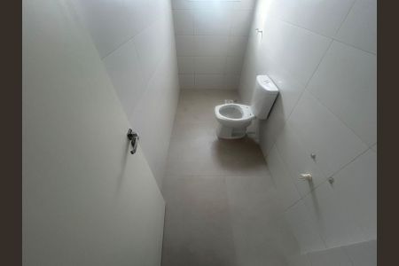 Apartamento à venda com 89m², 3 quartos e 2 vagas Apartamento à venda com 89m², 3 quartos e 2 vagasBanheiro