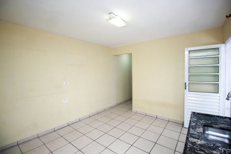 Cozinha de casa para alugar com 1 quarto, 60m² em Vila Lucinda, Santo André