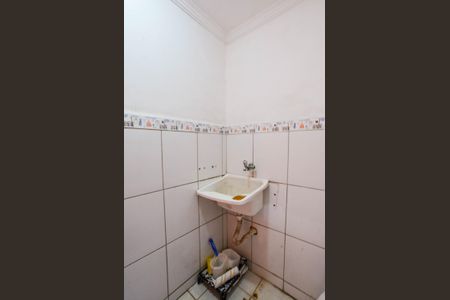 Casa à venda com 90m², 2 quartos e 2 vagas Casa à venda com 90m², 2 quartos e 2 vagasÁrea de Serviço