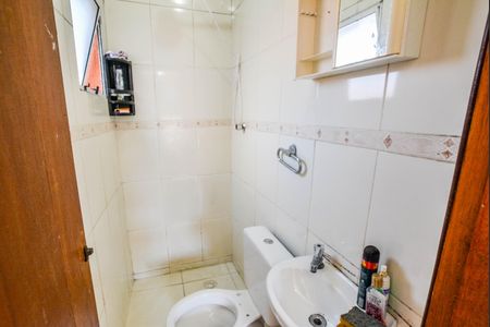 Casa à venda com 90m², 2 quartos e 2 vagas Casa à venda com 90m², 2 quartos e 2 vagasBanheiro da Suíte 1