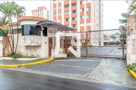 Apartamento para alugar com 79m², 3 quartos e 1 vagaFachada e portaria 