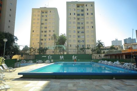 Apartamento para alugar com 79m², 3 quartos e 1 vagaÁrea comum - Piscina 