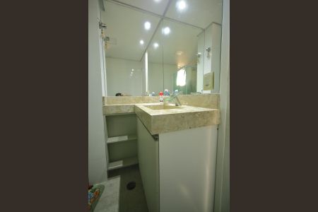 Apartamento para alugar com 79m², 3 quartos e 1 vagaBanheiro 