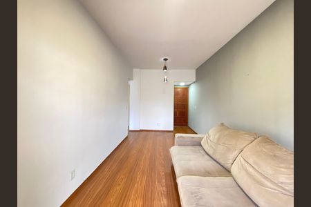 Apartamento para alugar com 60m², 2 quartos e 1 vaga