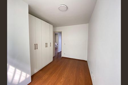 Apartamento para alugar com 60m², 2 quartos e 1 vaga