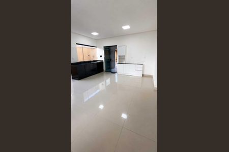 Cozinha de casa para alugar com 4 quartos, 400m² em Vila Brasilia, Goiânia
