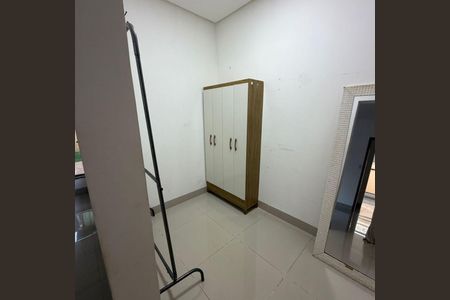 Quarto de casa para alugar com 4 quartos, 400m² em Vila Brasilia, Goiânia