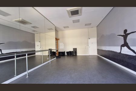 Studio para alugar com 36m², 1 quarto e 1 vaga Studio para alugar com 36m², 1 quarto e 1 vagaÁrea comum - Academia