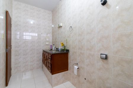 Casa à venda com 257m², 4 quartos e 3 vagasBanheiro 3