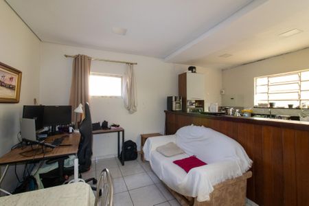 Casa à venda com 257m², 4 quartos e 3 vagasCasa 2 Sala