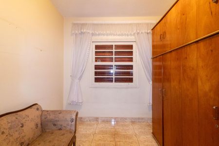 Casa à venda com 257m², 4 quartos e 3 vagasQuarto 2