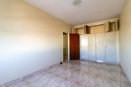 Casa à venda com 257m², 4 quartos e 3 vagasQuarto 3