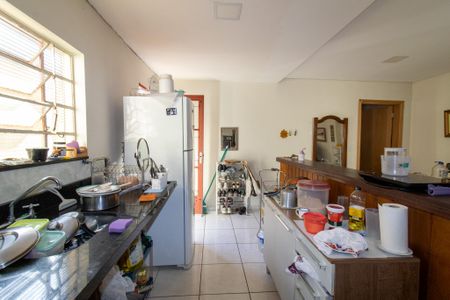 Casa à venda com 257m², 4 quartos e 3 vagasCasa 2 Cozinha