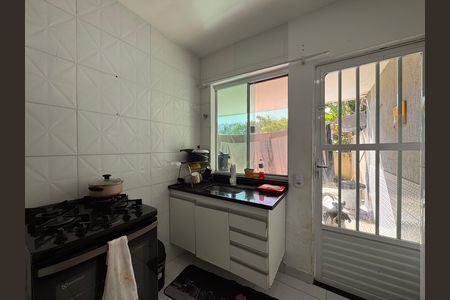 Casa de condomínio à venda com 60m², 2 quartos e sem vagaCozinha