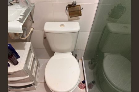 Casa de condomínio à venda com 60m², 2 quartos e sem vagaBanheiro Social