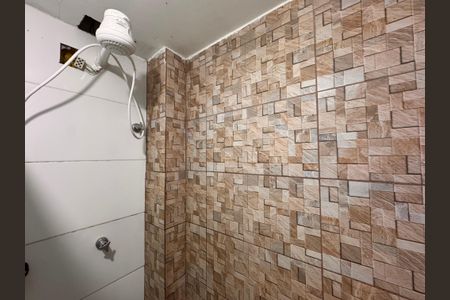 Casa de condomínio à venda com 60m², 2 quartos e sem vagaBanheiro Social