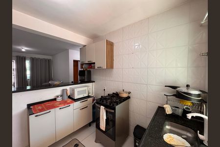 Casa de condomínio à venda com 60m², 2 quartos e sem vagaCozinha