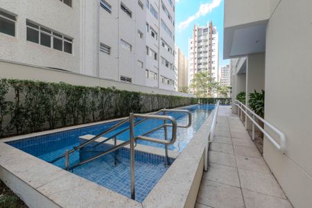 Apartamento para alugar com 42m², 1 quarto e 1 vagaÁrea comum - Piscina
