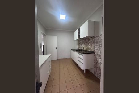 Apartamento à venda com 75m², 3 quartos e 2 vagas Apartamento à venda com 75m², 3 quartos e 2 vagasCozinha