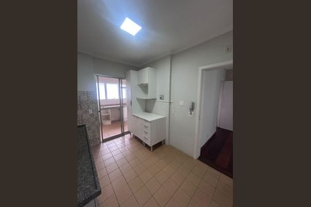 Apartamento à venda com 75m², 3 quartos e 2 vagas Apartamento à venda com 75m², 3 quartos e 2 vagasCozinha