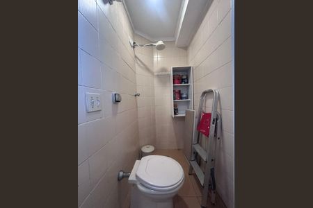 Apartamento à venda com 75m², 3 quartos e 2 vagas Apartamento à venda com 75m², 3 quartos e 2 vagasBanheiro