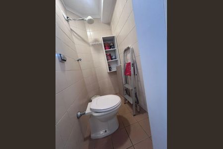 Apartamento à venda com 75m², 3 quartos e 2 vagas Apartamento à venda com 75m², 3 quartos e 2 vagasBanheiro