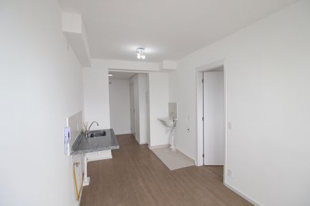 Sala / Cozinha de apartamento para alugar com 2 quartos, 35m² em Parada Inglesa, São Paulo