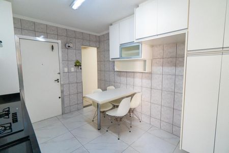 Apartamento à venda com 86m², 3 quartos e 1 vagaCozinha