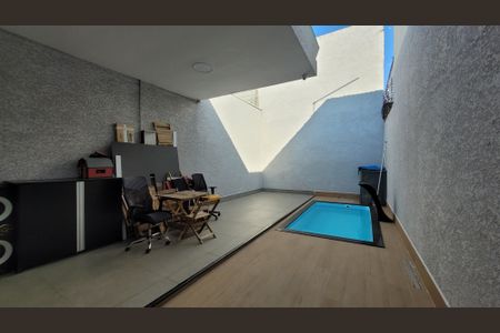 Casa para alugar com 155m², 2 quartos e 2 vagas Casa para alugar com 155m², 2 quartos e 2 vagasÁrea Gourmet e piscina