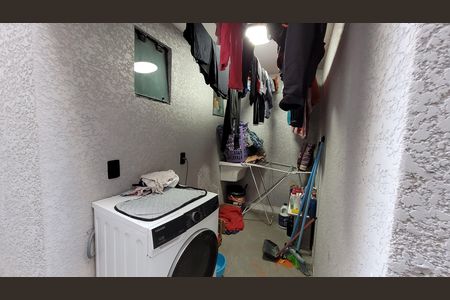 Casa para alugar com 155m², 2 quartos e 2 vagas Casa para alugar com 155m², 2 quartos e 2 vagasÁrea de Serviço