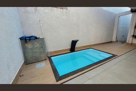 Casa para alugar com 155m², 2 quartos e 2 vagas Casa para alugar com 155m², 2 quartos e 2 vagasÁrea Gourmet e piscina