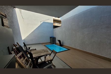 Casa para alugar com 155m², 2 quartos e 2 vagas Casa para alugar com 155m², 2 quartos e 2 vagasÁrea Gourmet e piscina