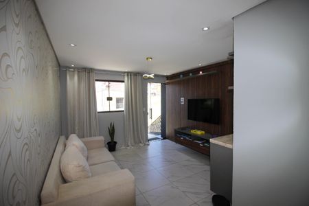 Casa para alugar com 3 quartos, 250m² em Jardim Simus, Sorocaba