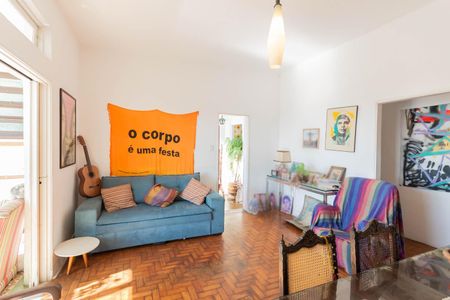 Sala de casa para alugar com 3 quartos, 115m² em Santa Teresa, Rio de Janeiro