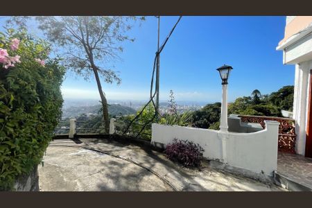 Casa para alugar com 115m², 3 quartos e sem vagaÁrea comum