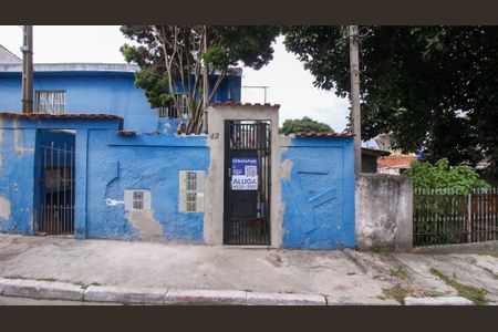 Casa para alugar com 36m², 1 quarto e sem vaga