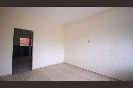 Casa para alugar com 36m², 1 quarto e sem vaga