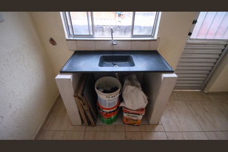 Casa para alugar com 36m², 1 quarto e sem vaga