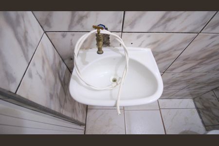 Casa para alugar com 36m², 1 quarto e sem vaga