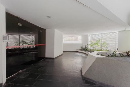 Apartamento à venda com 204m², 3 quartos e 2 vagasEntrada