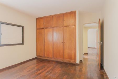Apartamento à venda com 204m², 3 quartos e 2 vagasQuarto 2