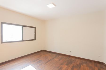 Apartamento à venda com 204m², 3 quartos e 2 vagasQuarto 1
