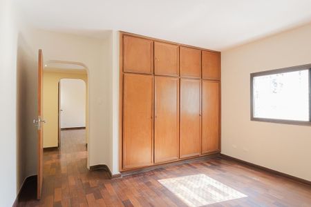 Apartamento à venda com 204m², 3 quartos e 2 vagasQuarto 1